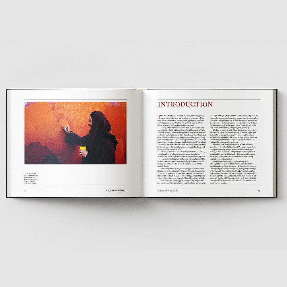 The Colours of Alula: Pigments of the Desert