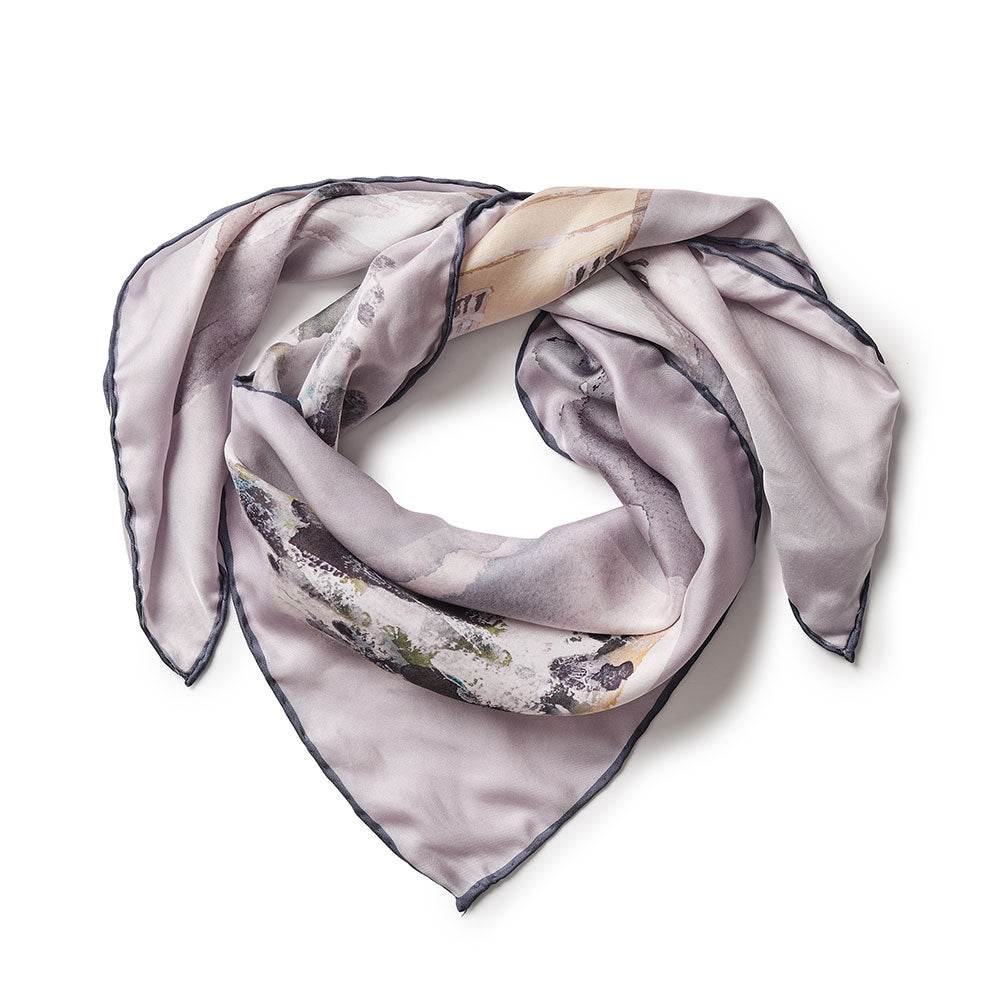 Exclusive Highgrove 'West Side of Highgrove House' Silk Scarf