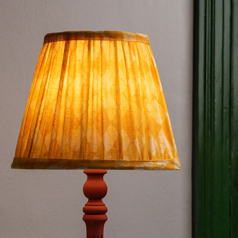 Create a Gathered Lampshade