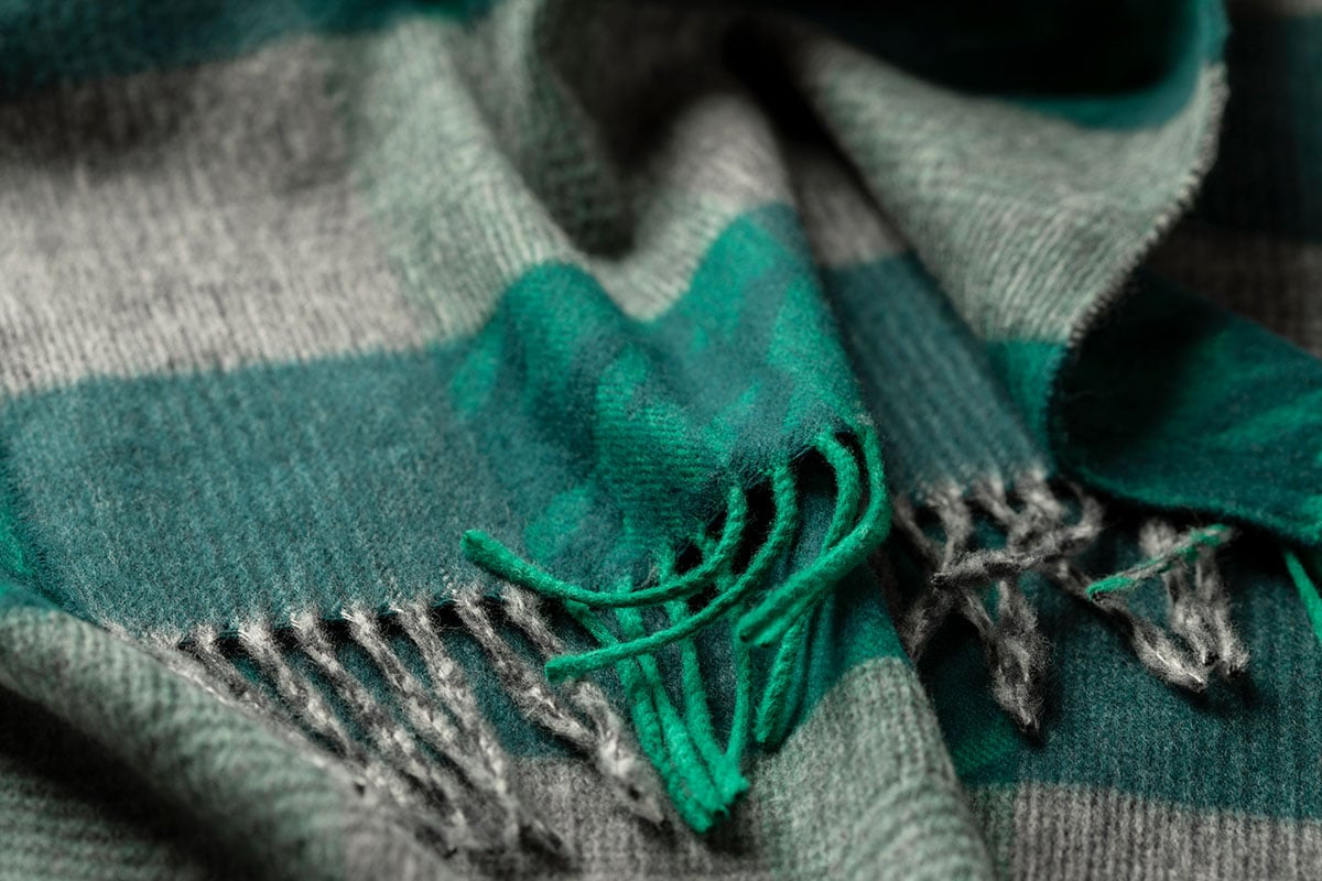 Johnstons of Elgin: Highgrove Heritage Scarves and Throw